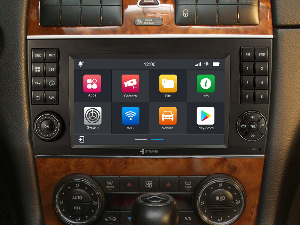 [OPEN BOX] Dynavin 8 D8-CLK Plus Radio Navigation System for Mercedes CLK 2005-2009 w/Standard Audio